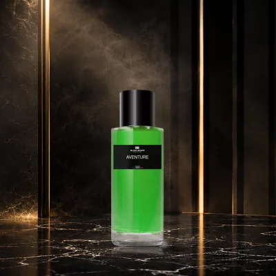 Visuel du parfum Aventure, avec son flacon, son étiquette et sa présentation produit
