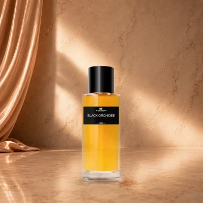 Visuel du parfum BLACK ORCHIDÉE, avec son flacon, son étiquette et sa présentation produit