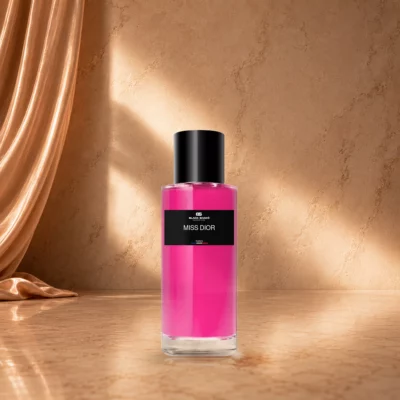 Visuel du parfum Miss Dior, avec son flacon, son étiquette et sa présentation produit